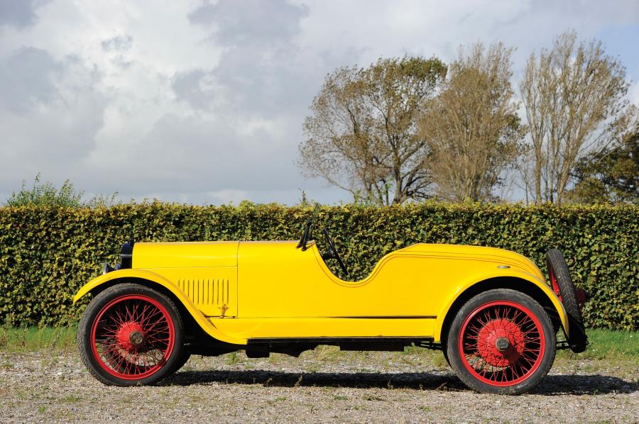  Studebaker Light Six 4-Passenger Roadster 1923 года  (фото 8 из 11)
